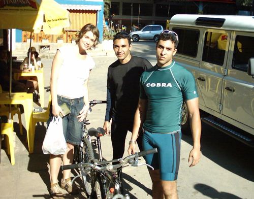 Junior, Luizão e Letícia